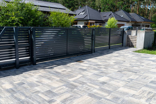 Best Residential Driveway Paver Services  in Harbor Bluffs, FL